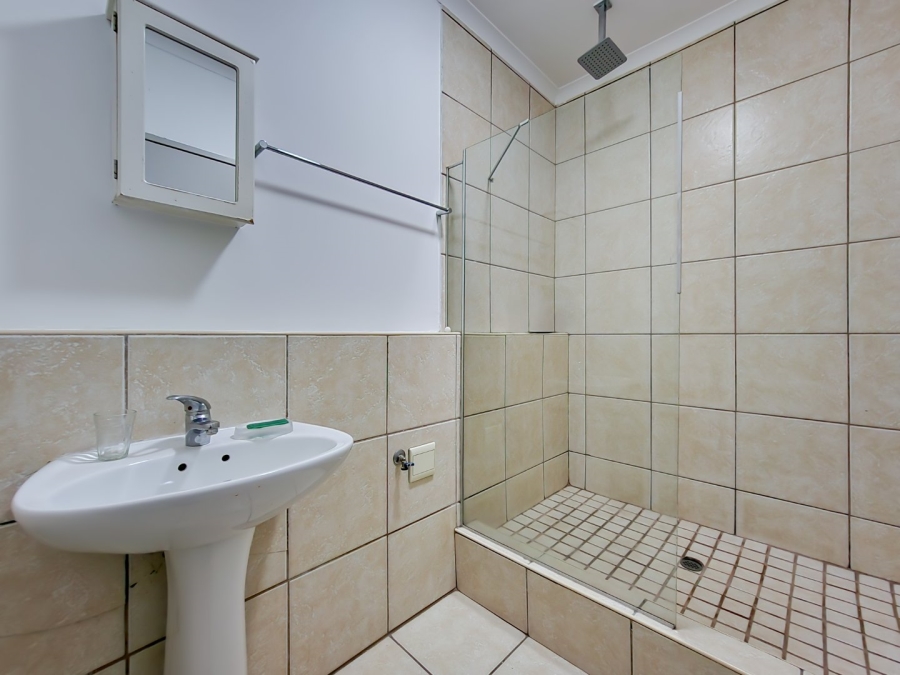 2 Bedroom Property for Sale in Cape Town City Centre Western Cape